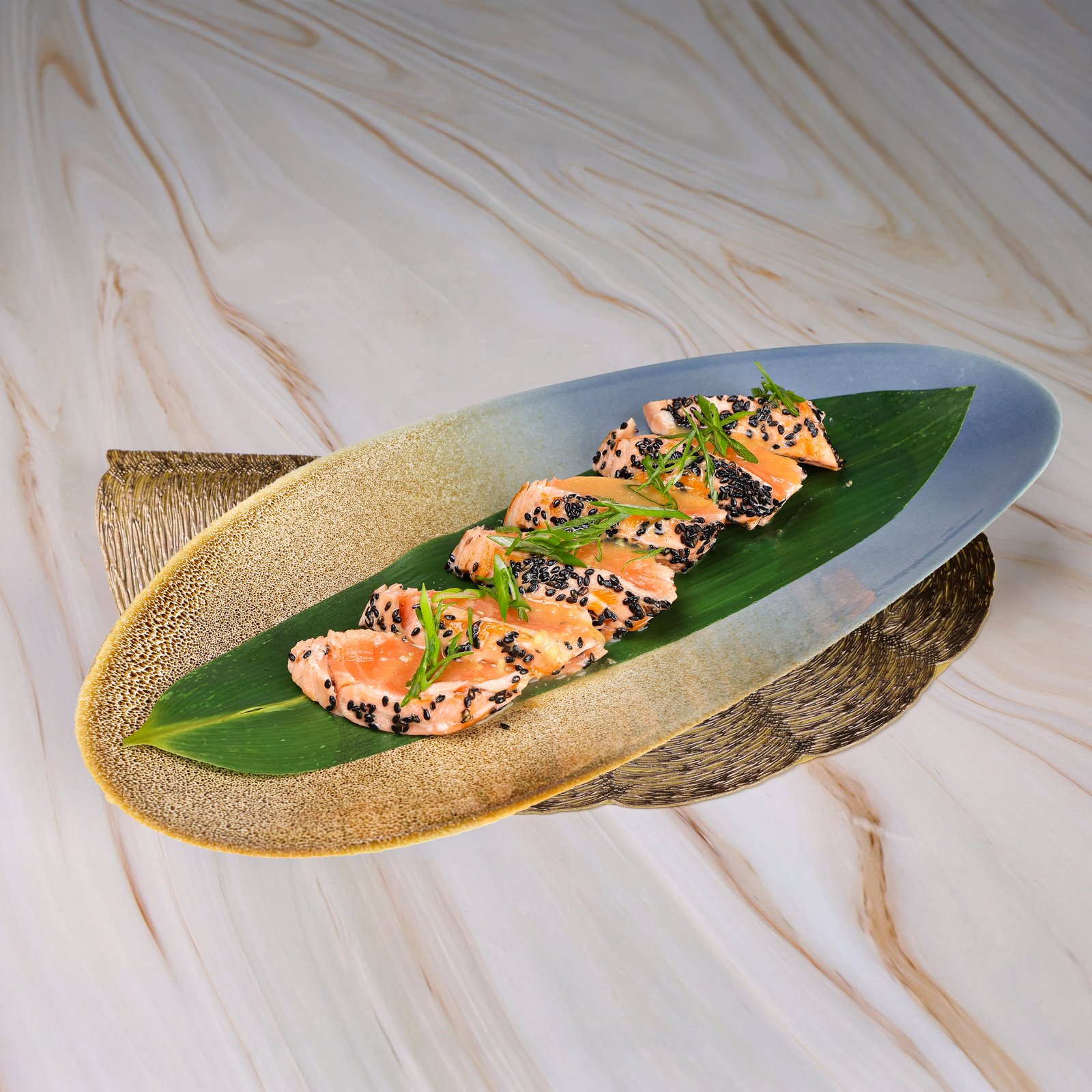 SALMON TATAKI